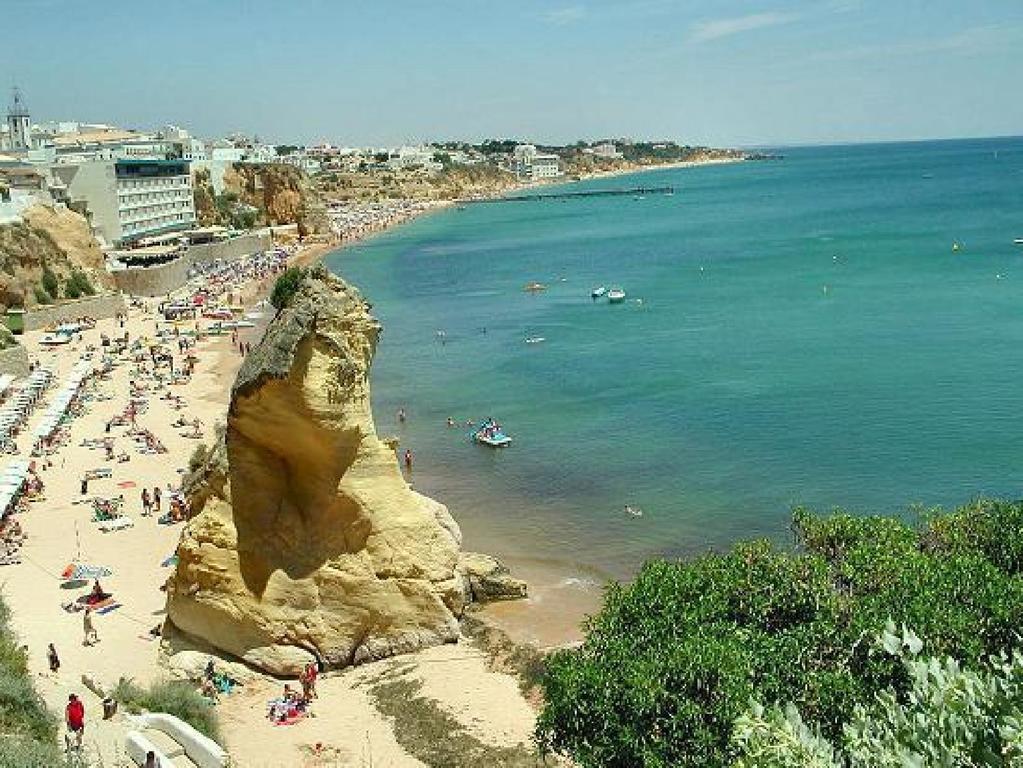 Residencial Capri By Umbral Hotel Albufeira Exterior photo